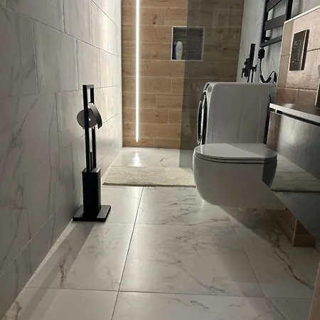 Apartment Silver *